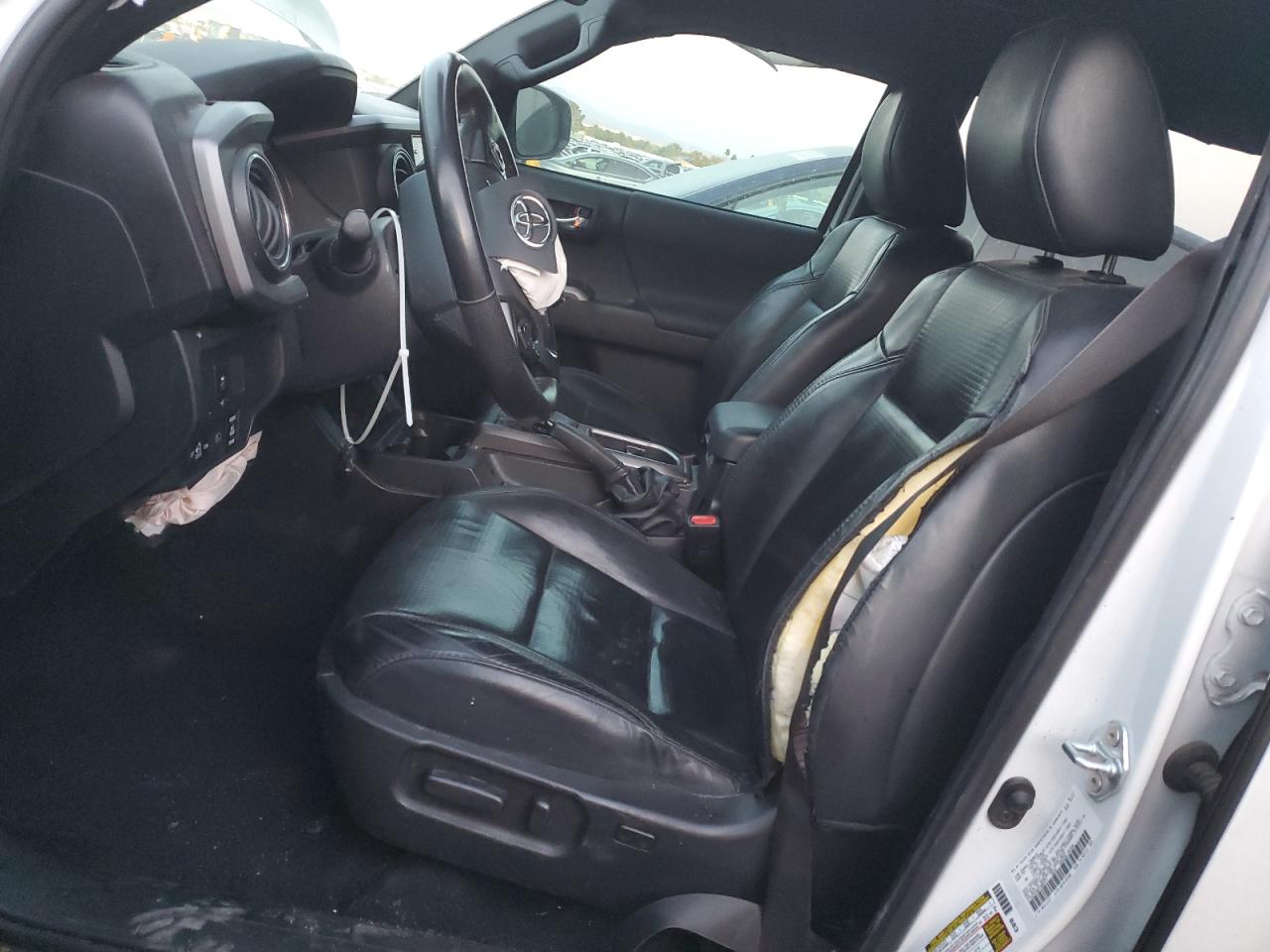 2021 Toyota Tacoma - Image 7