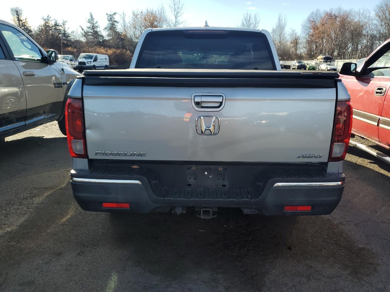 2017 Honda Ridgeline Rtl VIN: 5FPYK3F55HB002994 Lot: 80768194