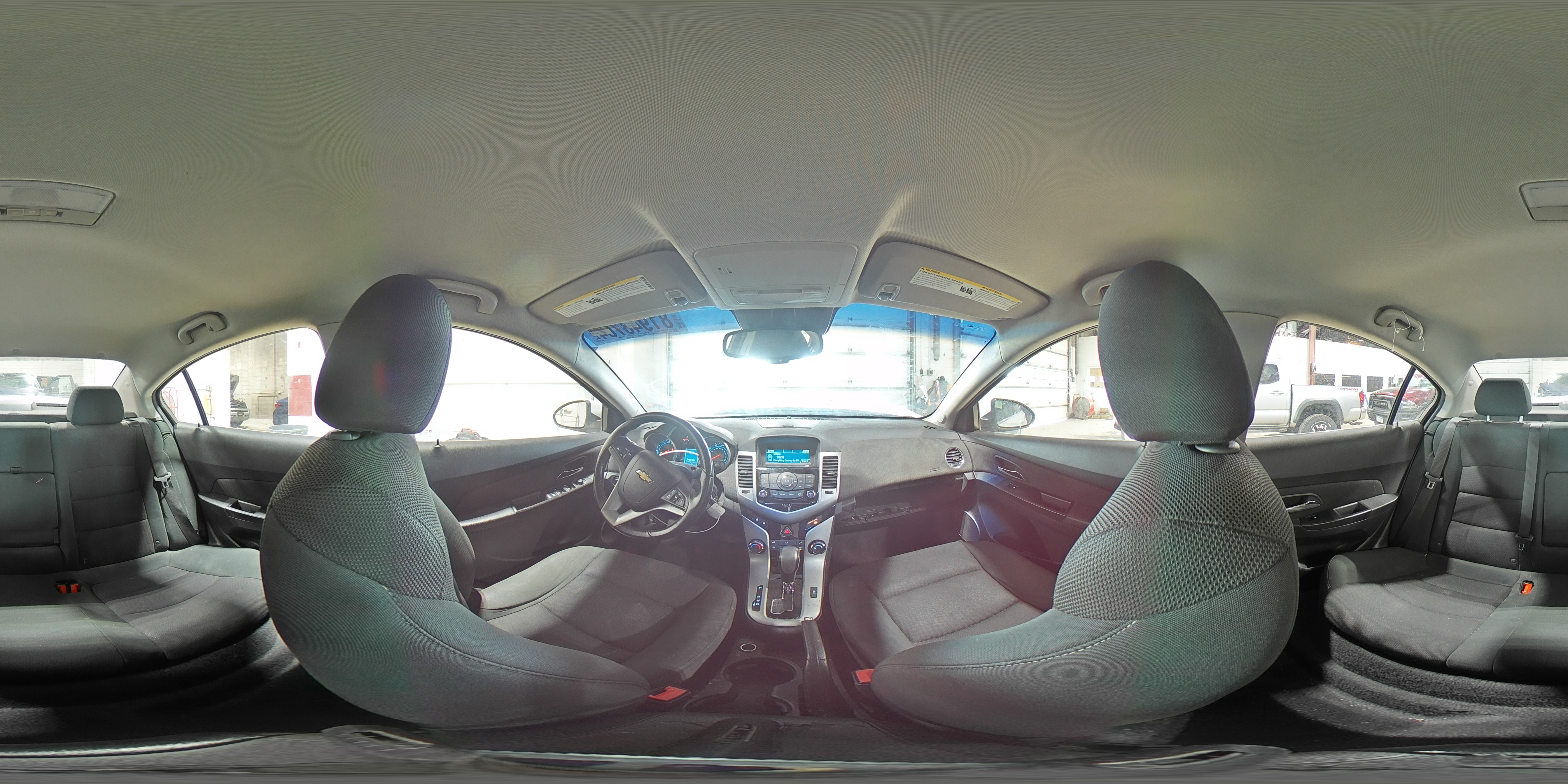 2012 Chevrolet Cruze - Image 13