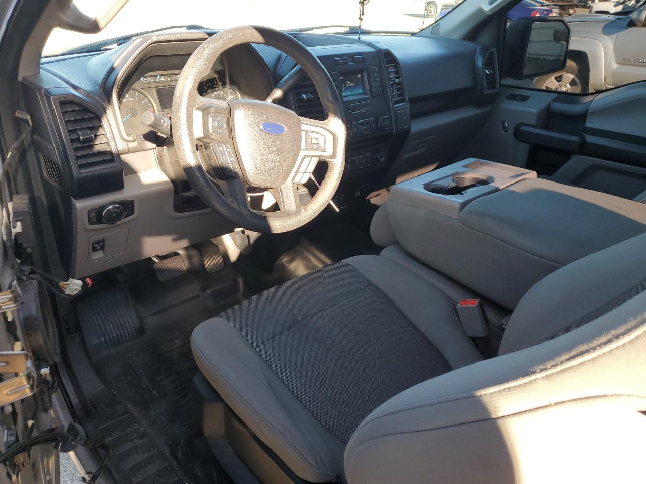 2015 Ford F-150 - Image 8