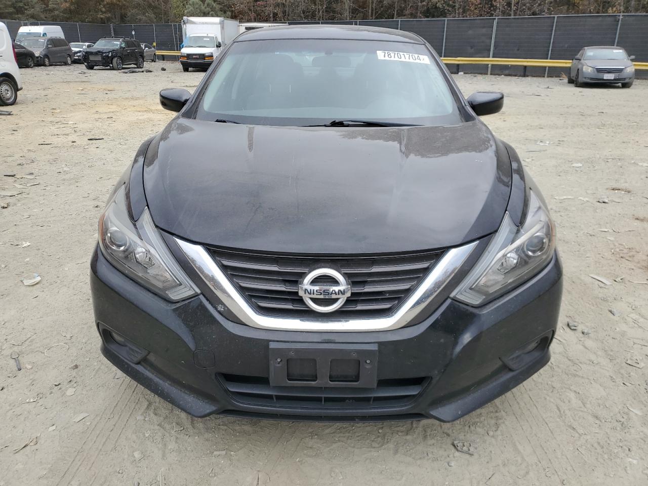 2017 Nissan Altima - Image 5