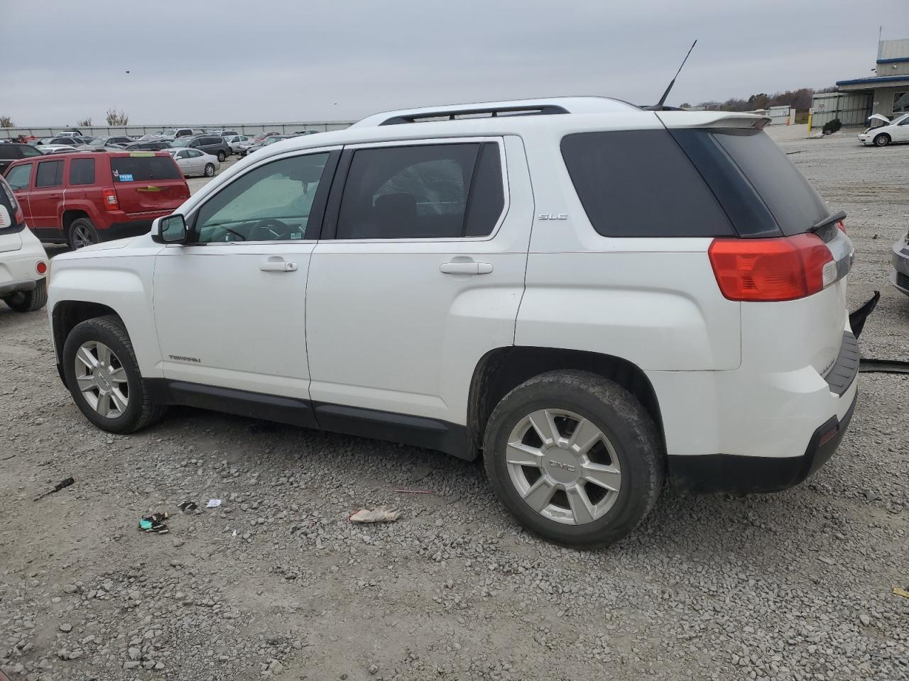 2012 GMC Terrain - Image 2