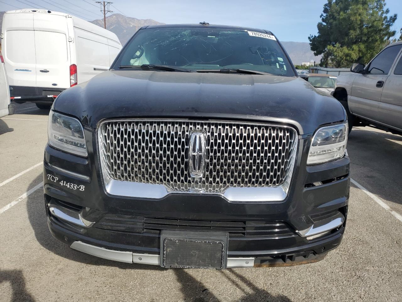 2019 Lincoln Navigator - Image 5