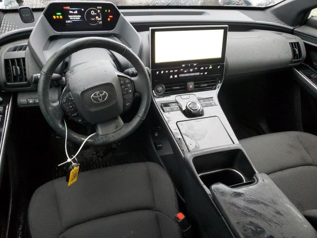  TOYOTA BZ4X XLE 2024 Biały