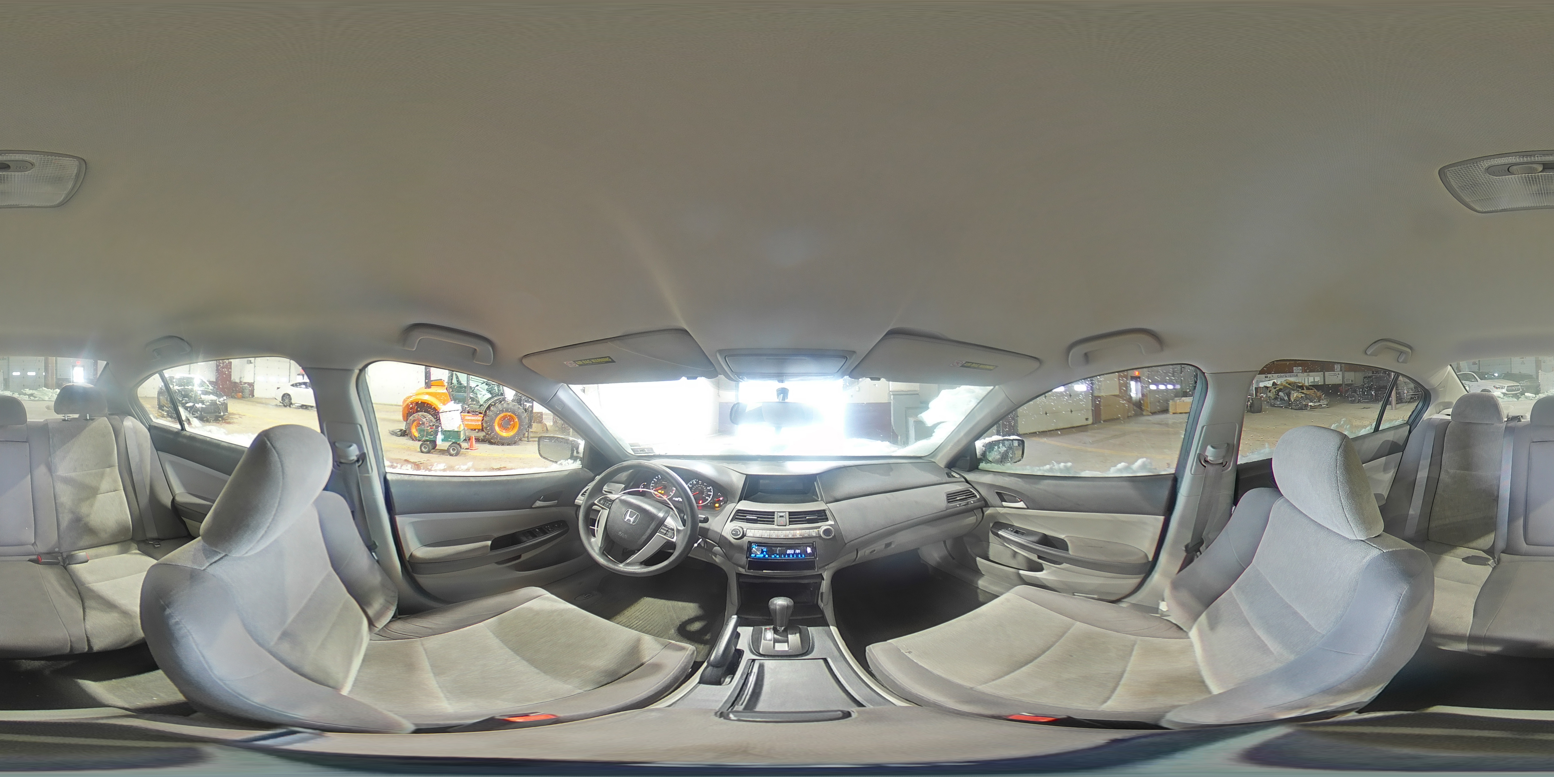 2010 Honda Accord - Image 13