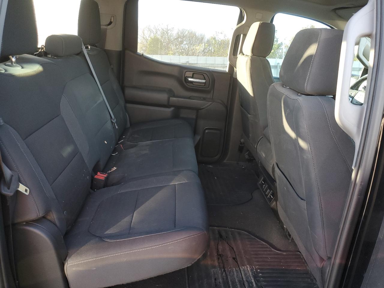 2021 Chevrolet Silverado - Image 10