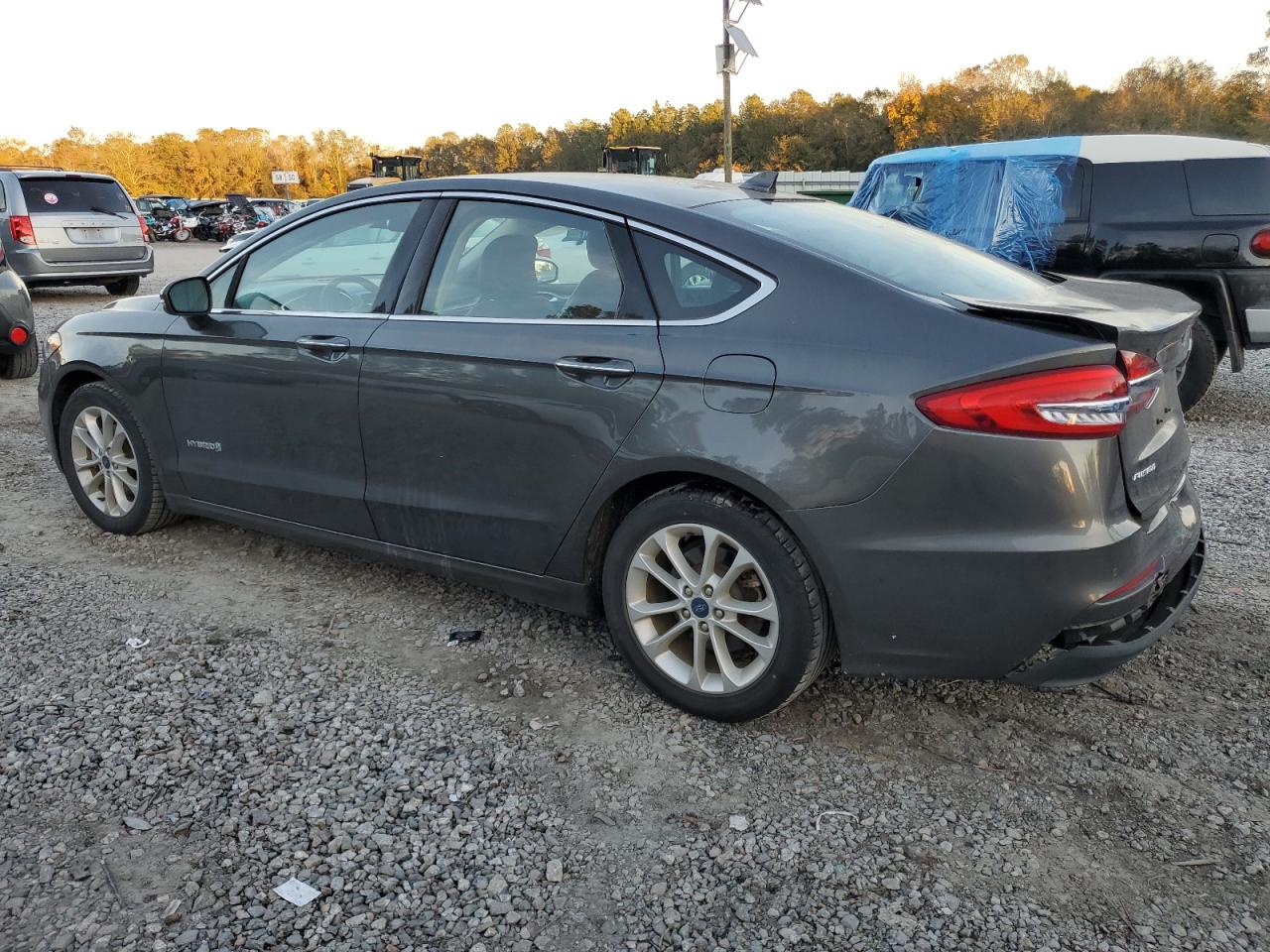 3FA6P0MU4KR189490 2019 FORD FUSION - Image 2