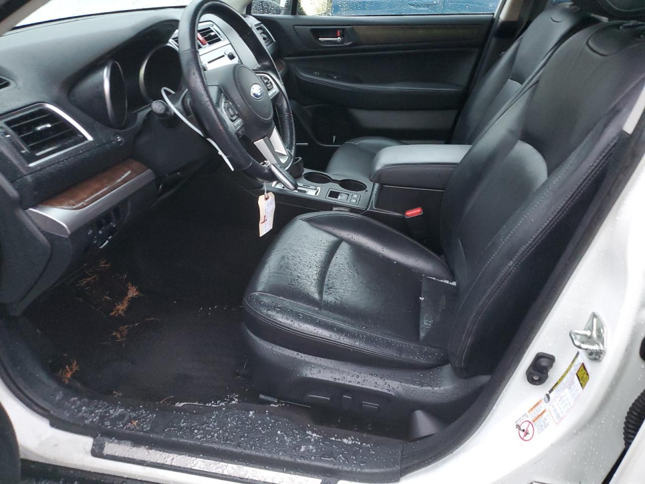 2015 Subaru Outback - Image 7