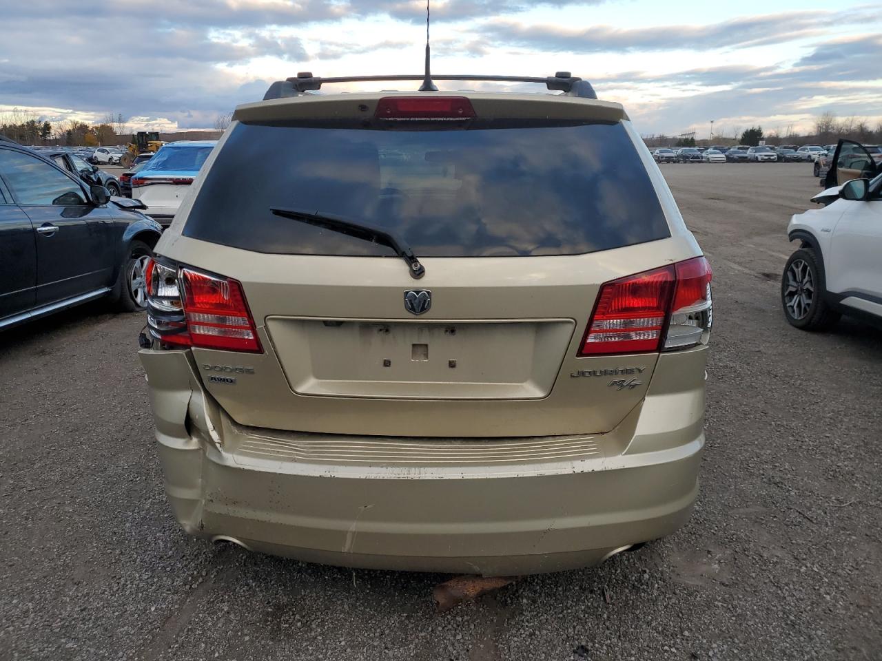 2010 Dodge Journey R/T VIN: 3D4PH6FV3AT202836 Lot: 72152574