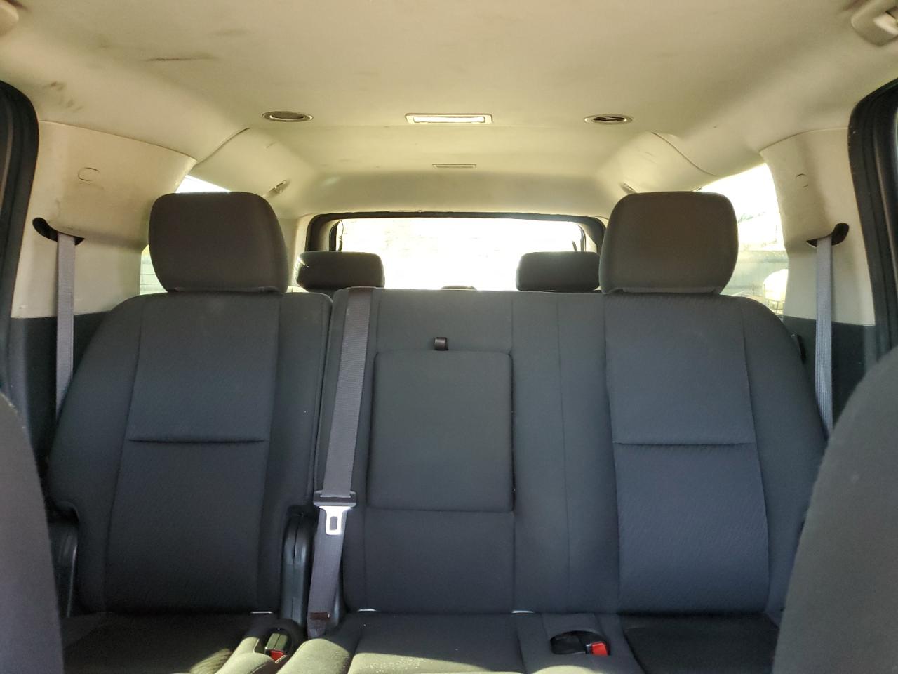 2013 Chevrolet Suburban - Image 10
