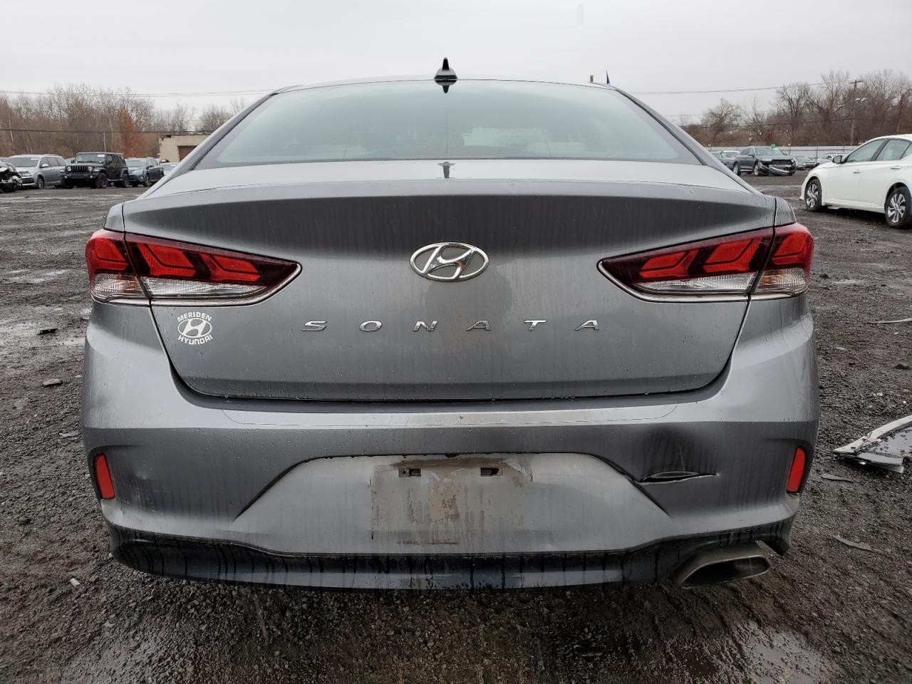 2018 Hyundai Sonata - Image 6