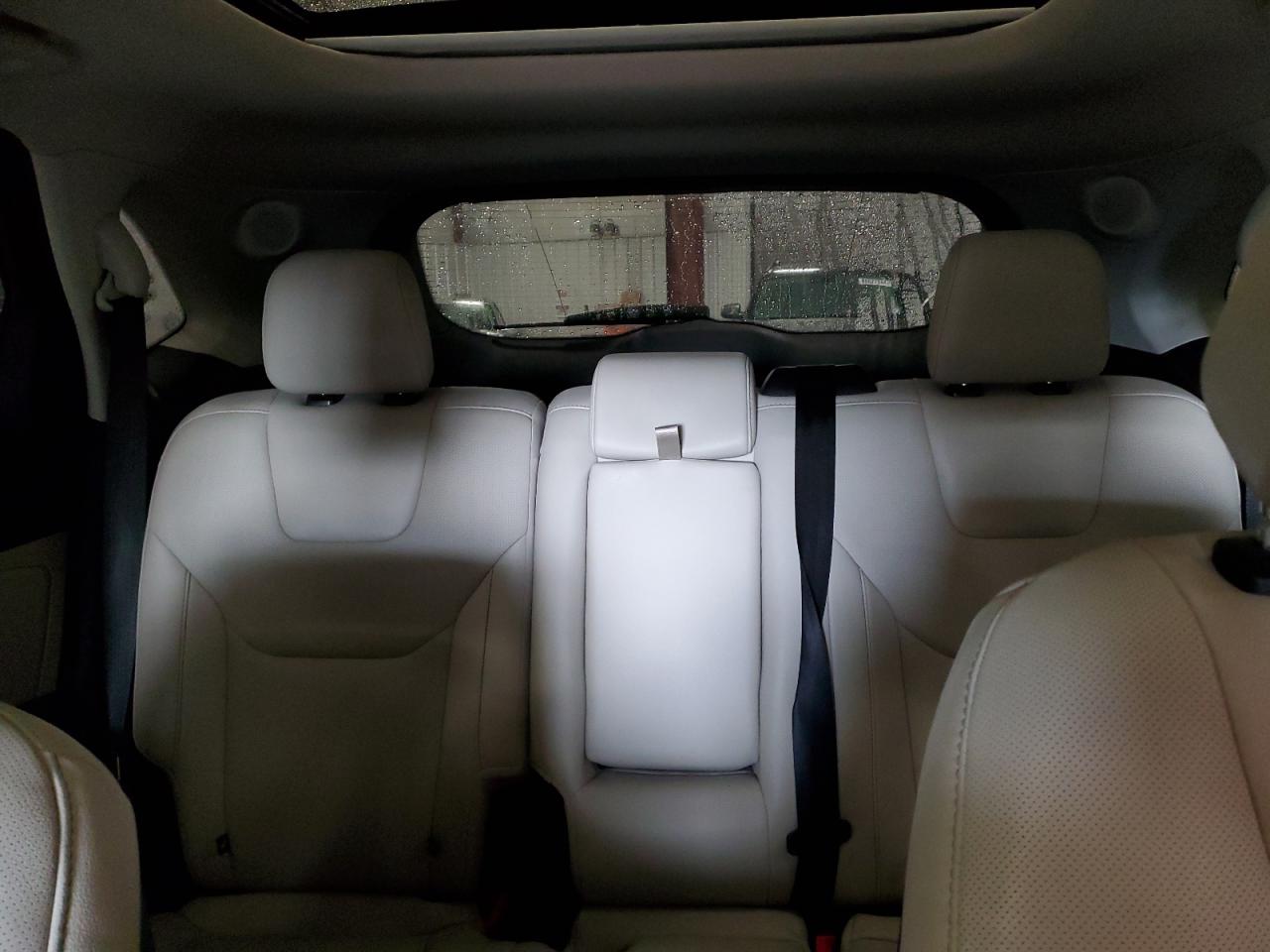 2022 Ford Edge - Image 10