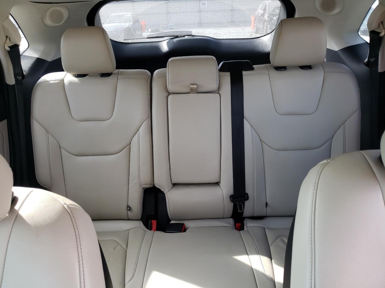 2018 Ford Edge - Image 10
