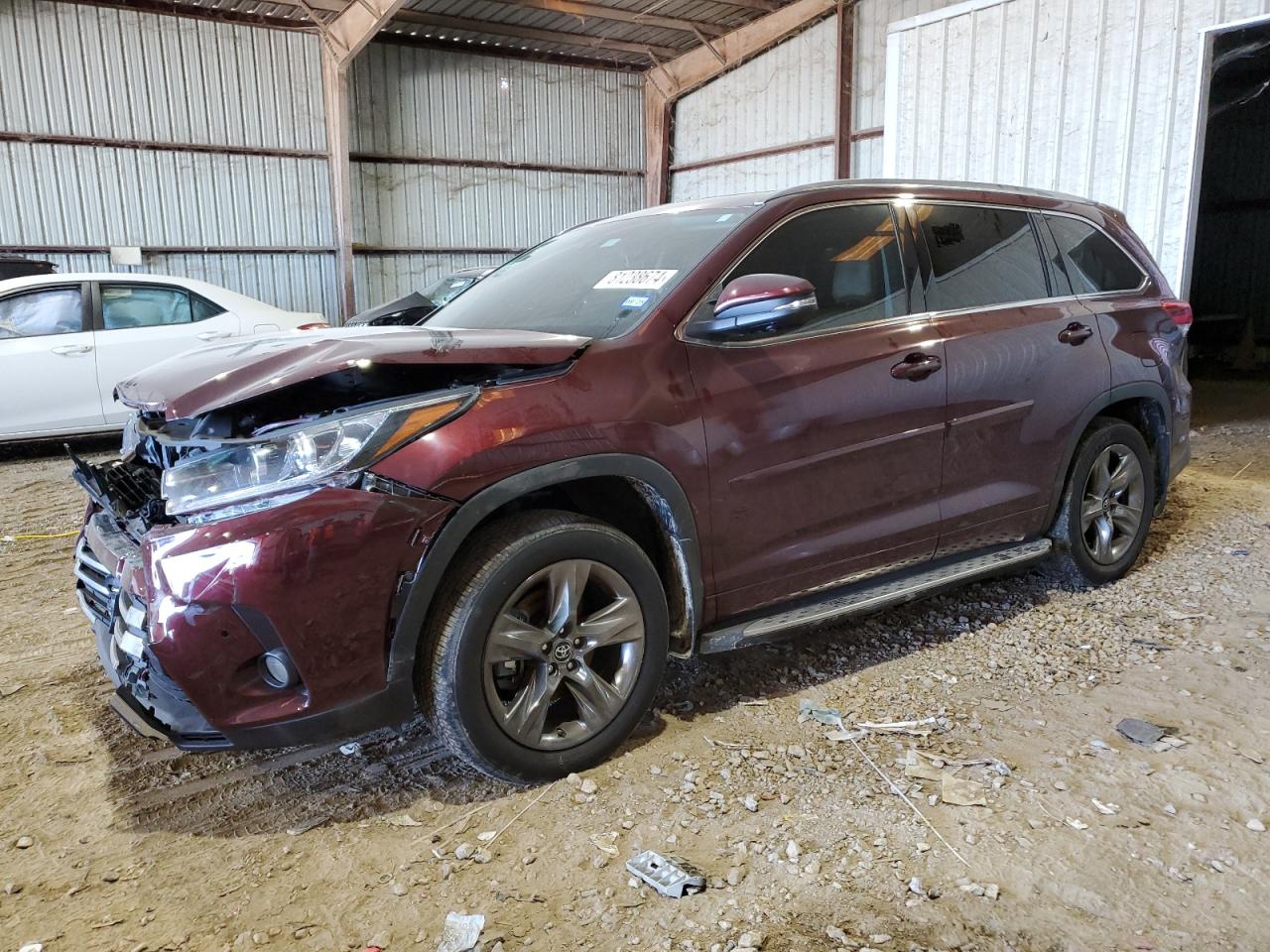 2017 TOYOTA HIGHLANDER