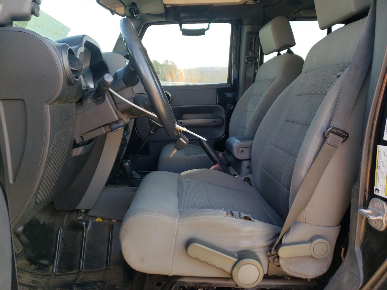 2009 Jeep Wrangler - Image 7