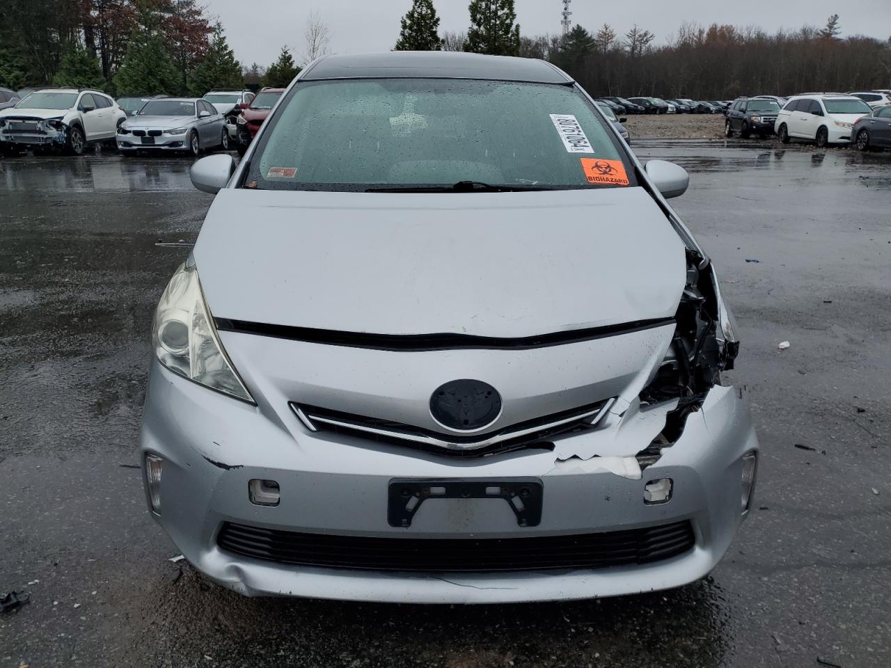 2014 Toyota Prius - Image 5