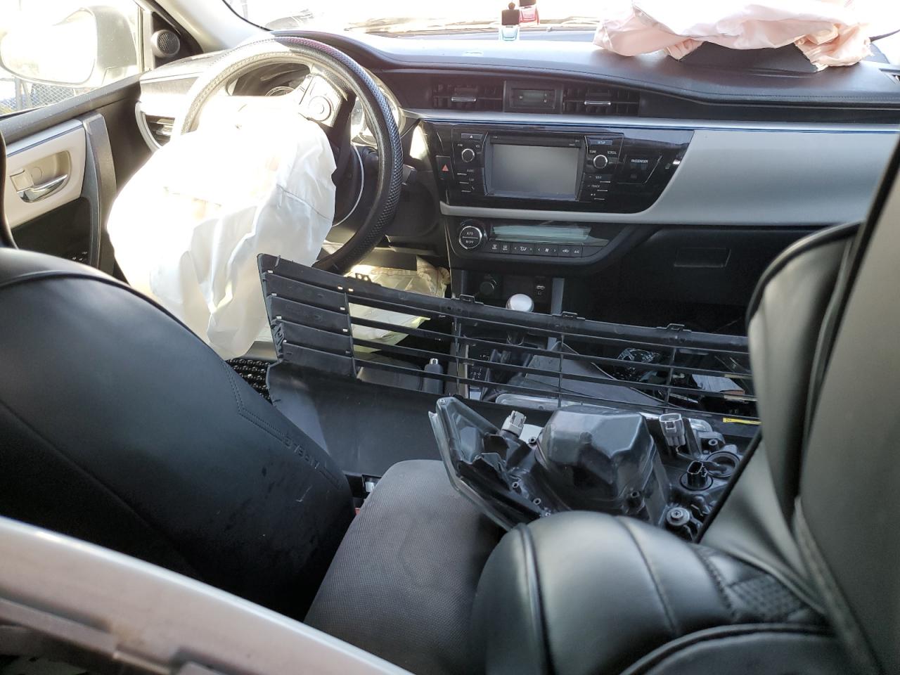 2016 Toyota Corolla - Image 8