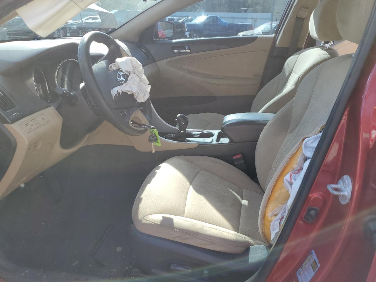 2014 Hyundai Sonata - Image 7