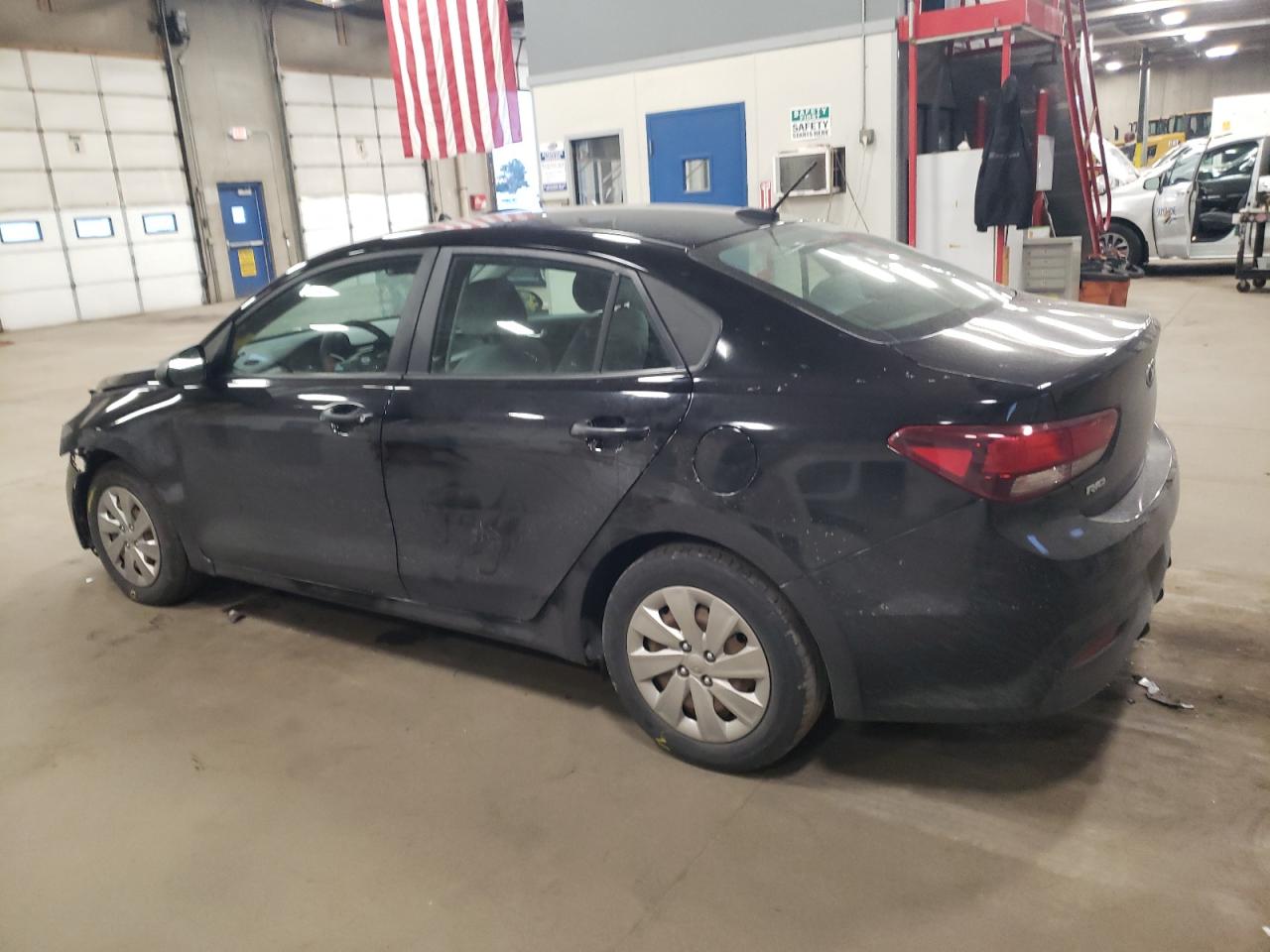 2018 Kia Rio - Image 2