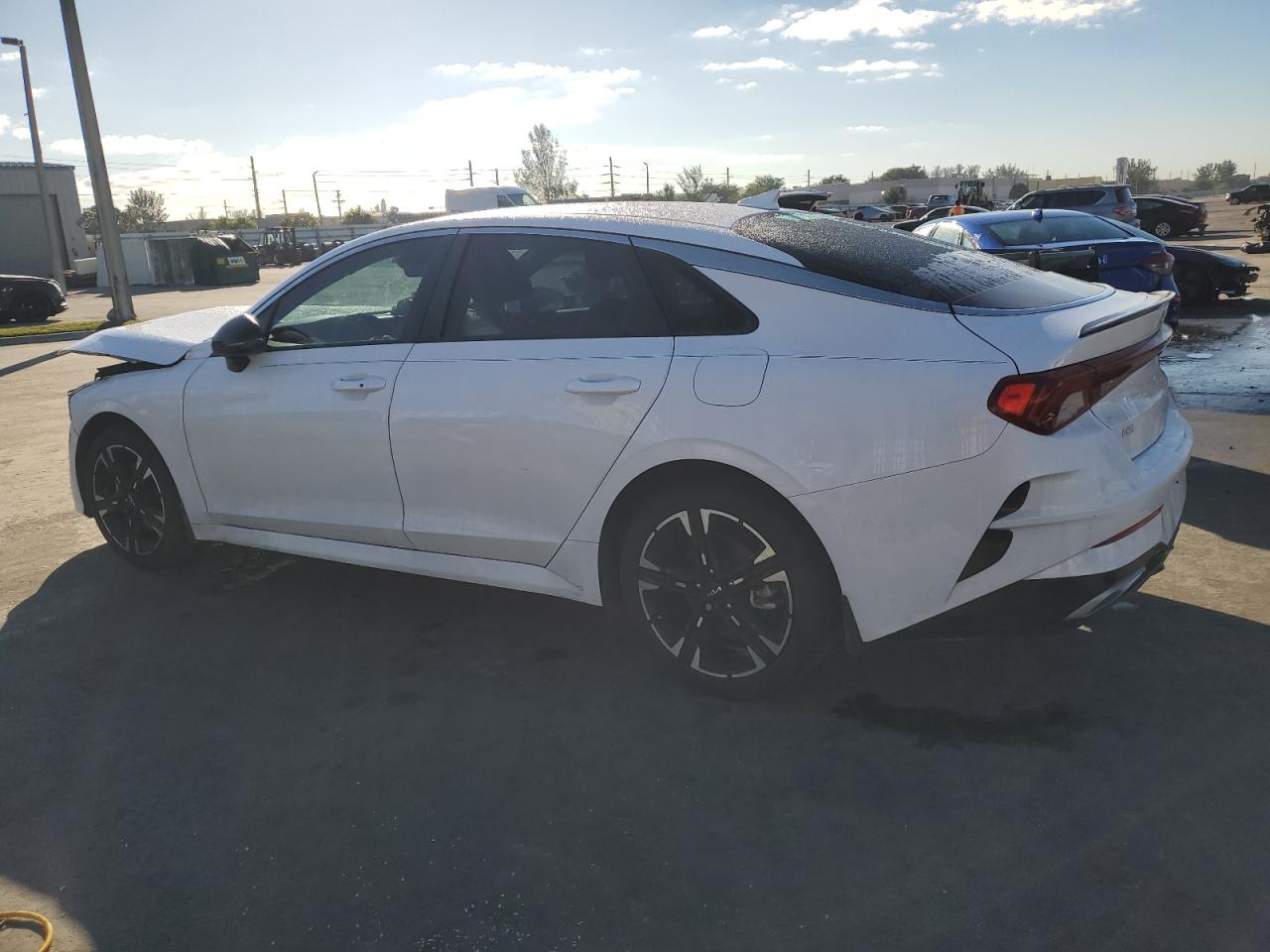 2024 Kia K5 - Image 2