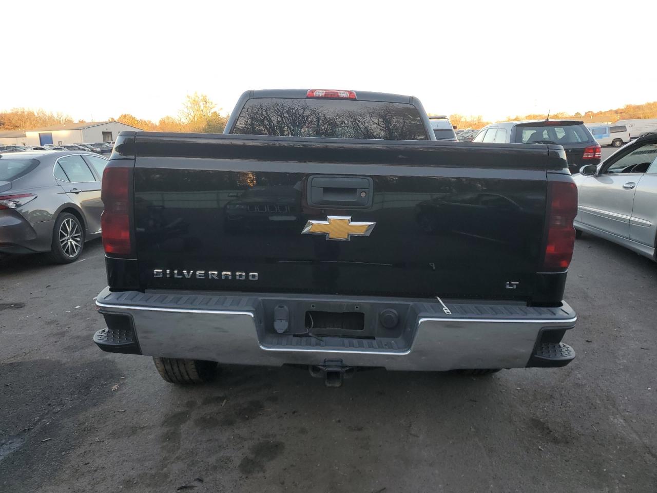 2017 Chevrolet Silverado K1500 Lt VIN: 1GCVKREH9HZ124794 Lot: 79102204