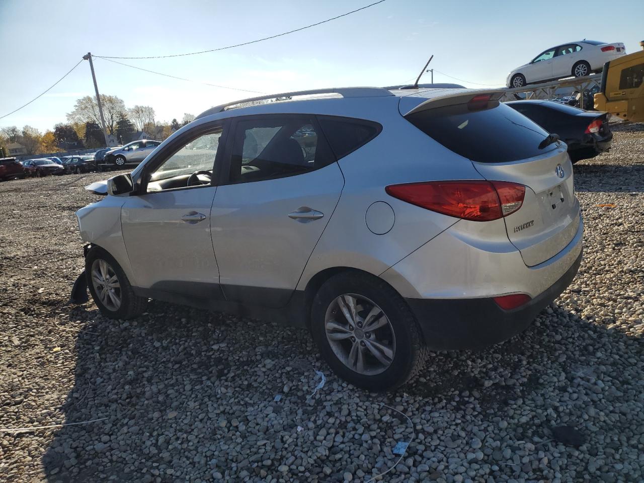 2011 Hyundai Tucson - Image 2