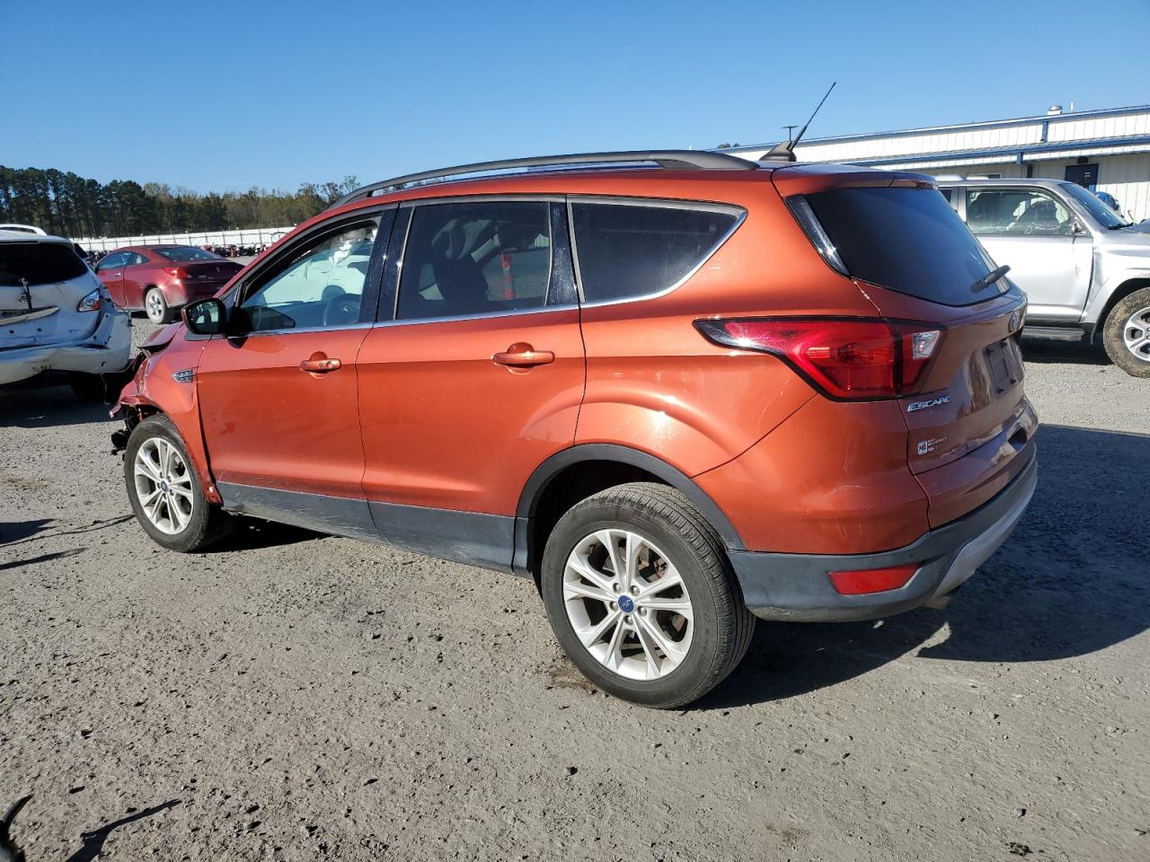 1FMCU0HD3KUB94314 2019 FORD ESCAPE - Image 2