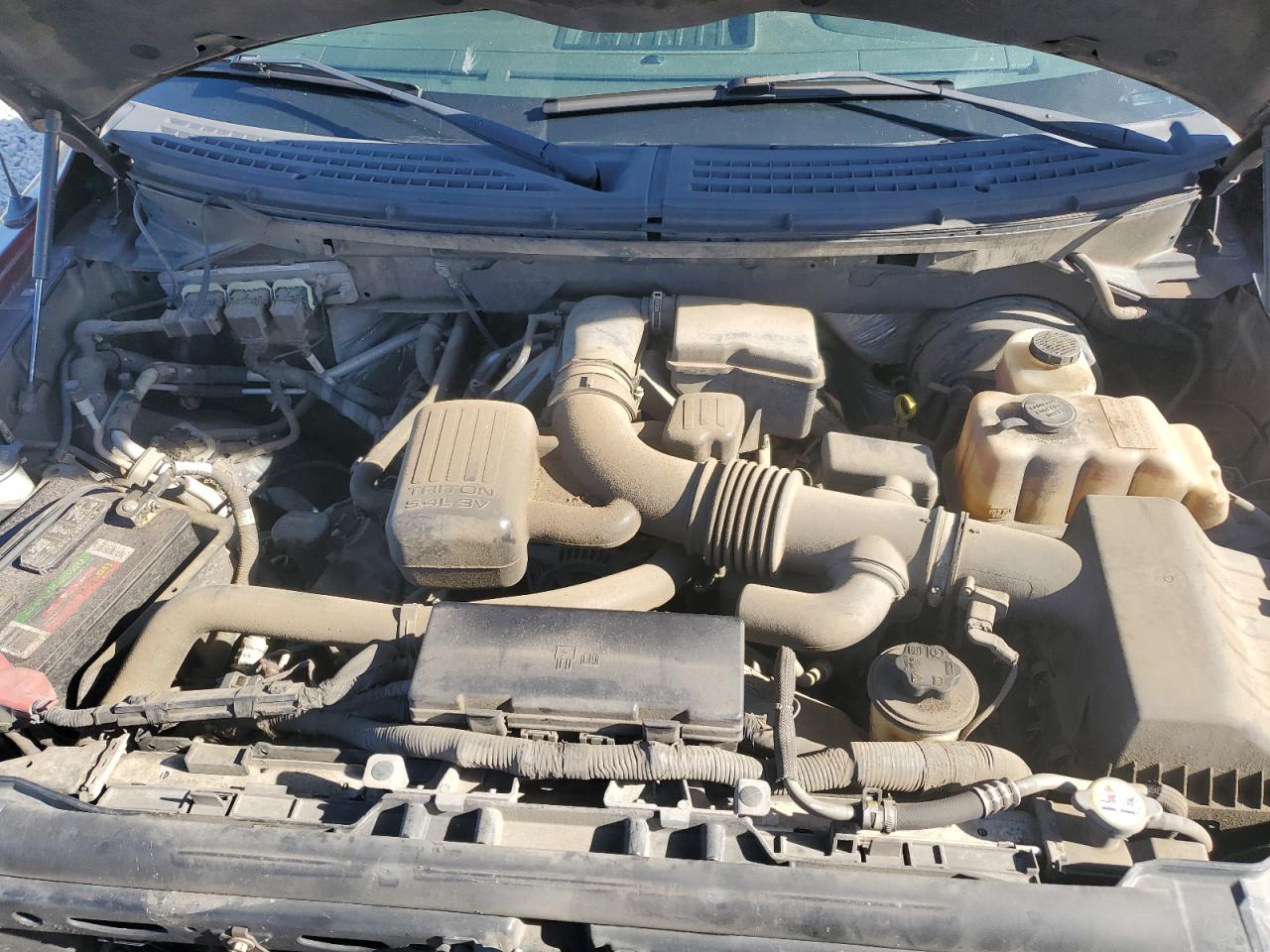 2009 Ford F-150 - Image 12
