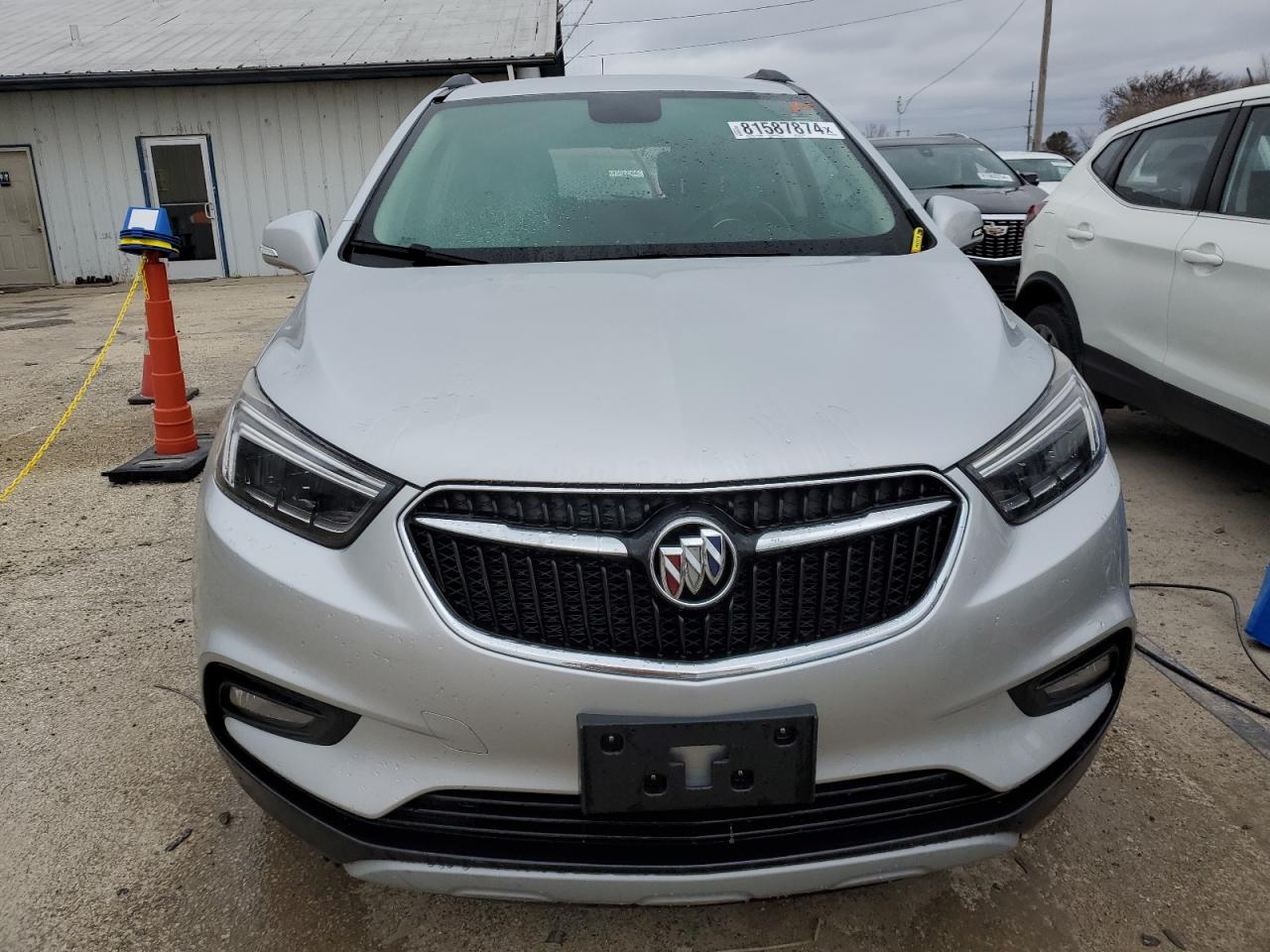 VIN KL4CJCSB7JB605823 2018 BUICK ENCORE no.5