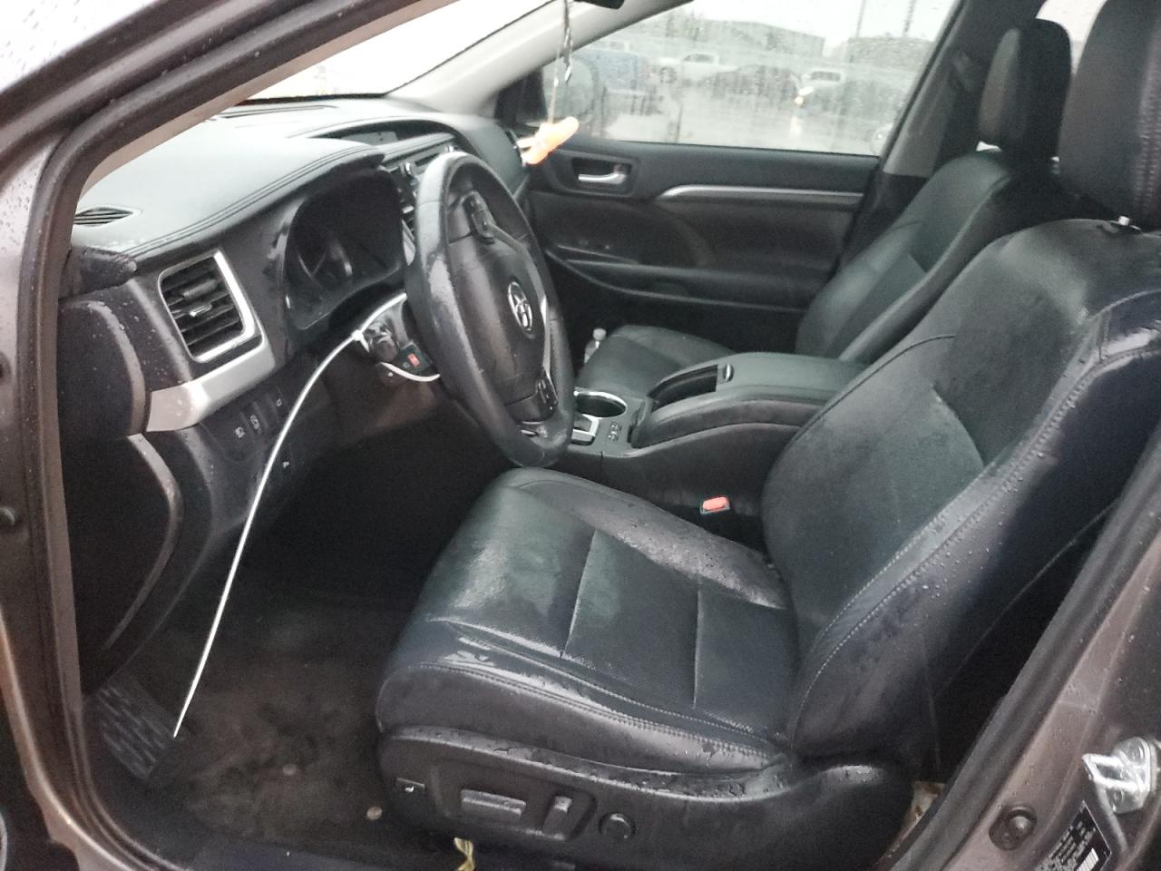 2018 Toyota Highlander - Image 7