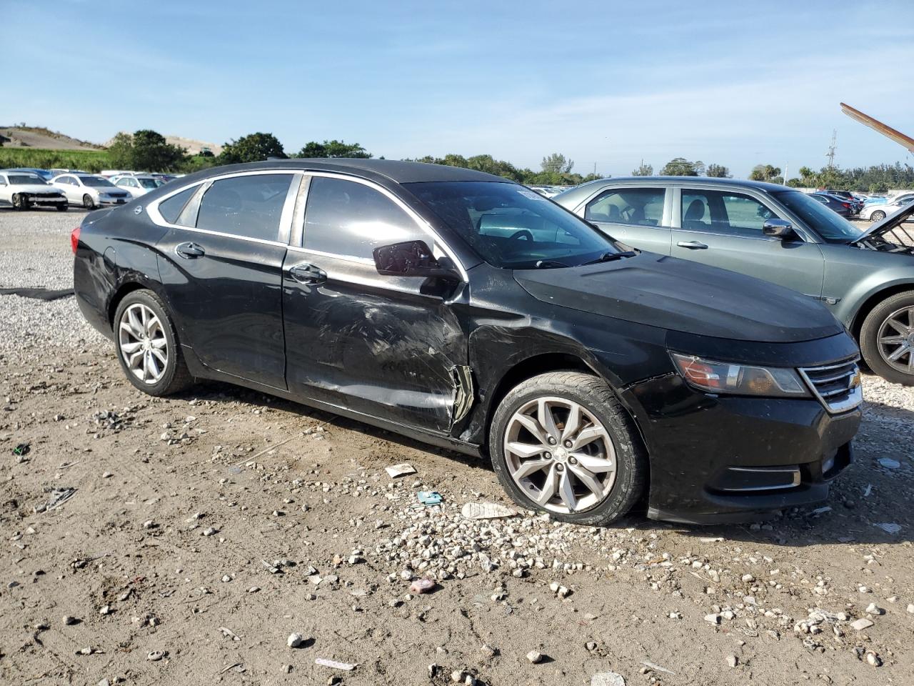2017 Chevrolet Impala - Image 4