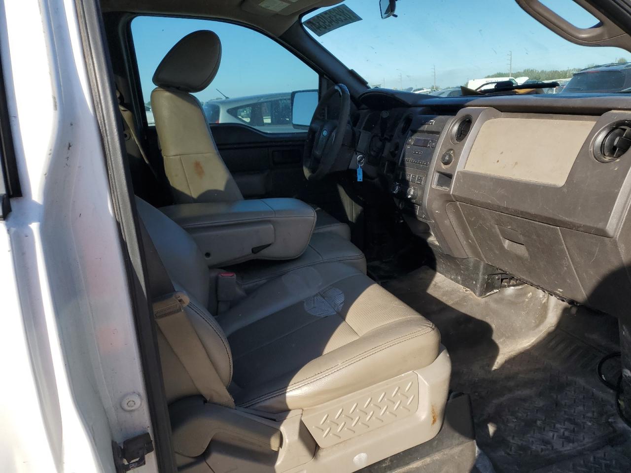 2010 Ford F-150 - Image 10