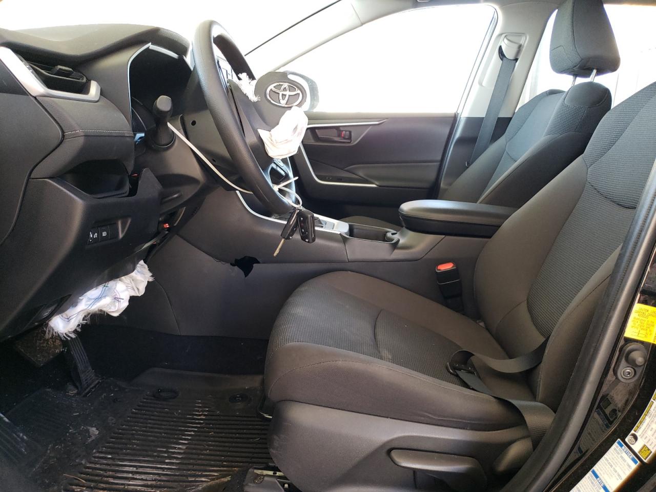 2022 Toyota RAV 4 - Image 7
