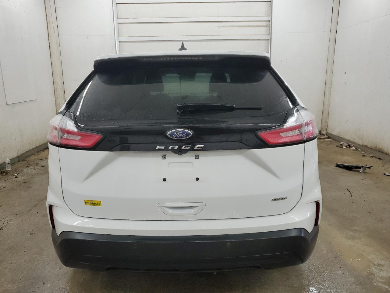 2022 Ford Edge - Image 6