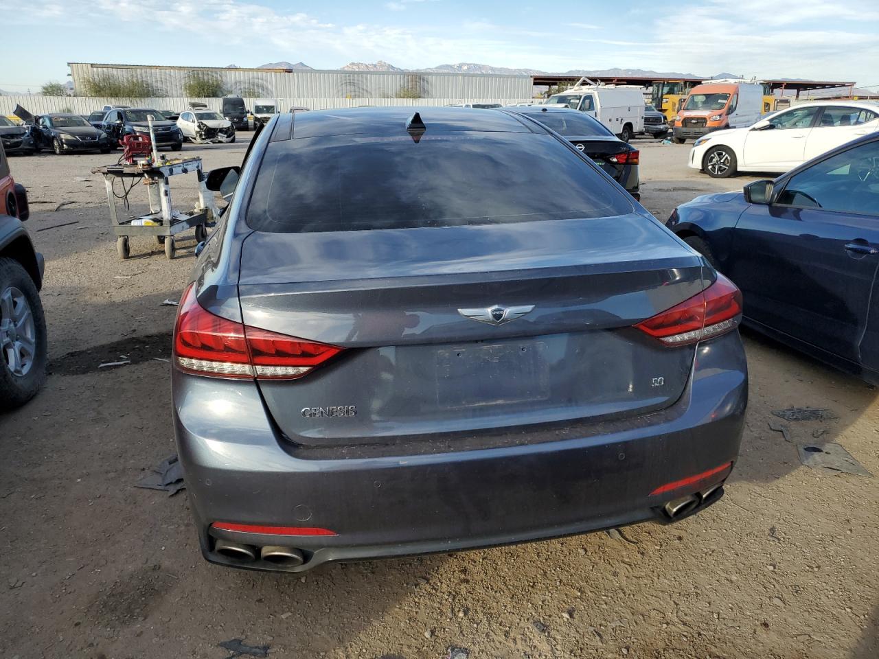 2015 Hyundai Genesis 5.0L VIN: KMHGN4JF5FU068253 Lot: 80375454