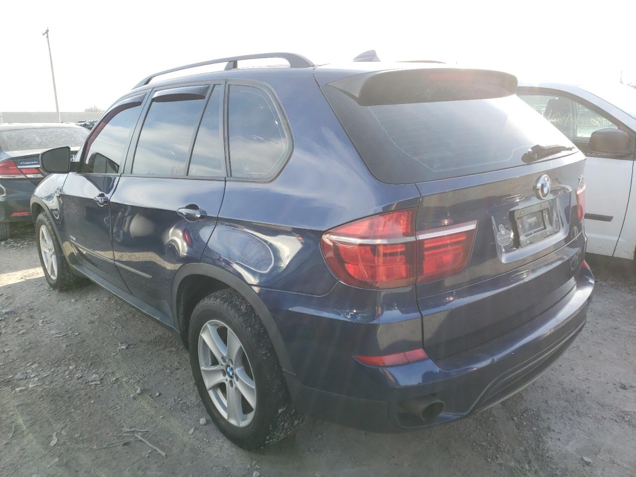 VIN 5UXZV4C54D0E10556 2013 BMW X5 no.2