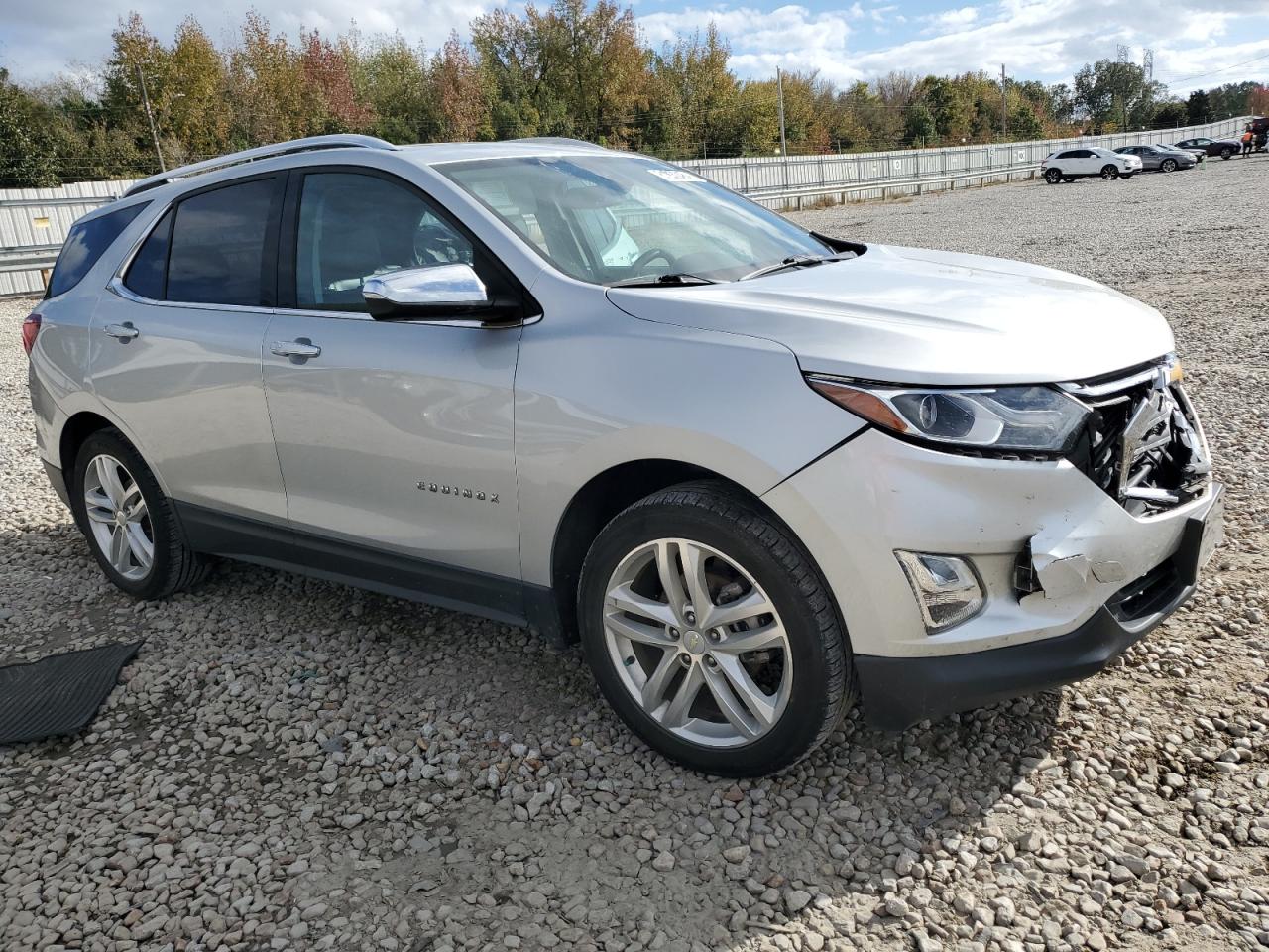 2018 Chevrolet Equinox - Image 4