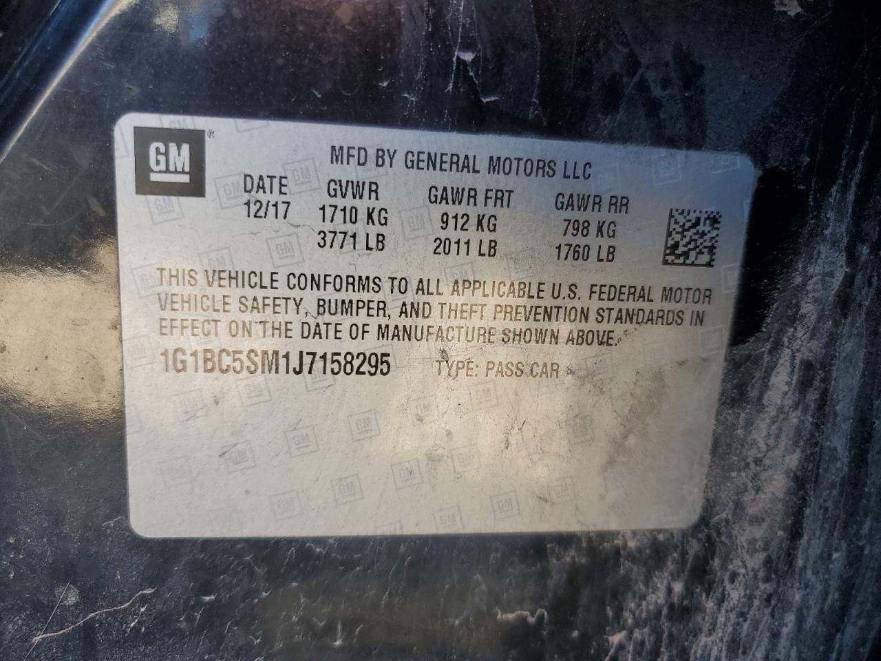 2018 Chevrolet Cruze - Image 12