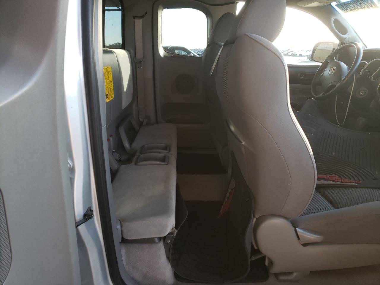 2007 Toyota Tacoma - Image 10