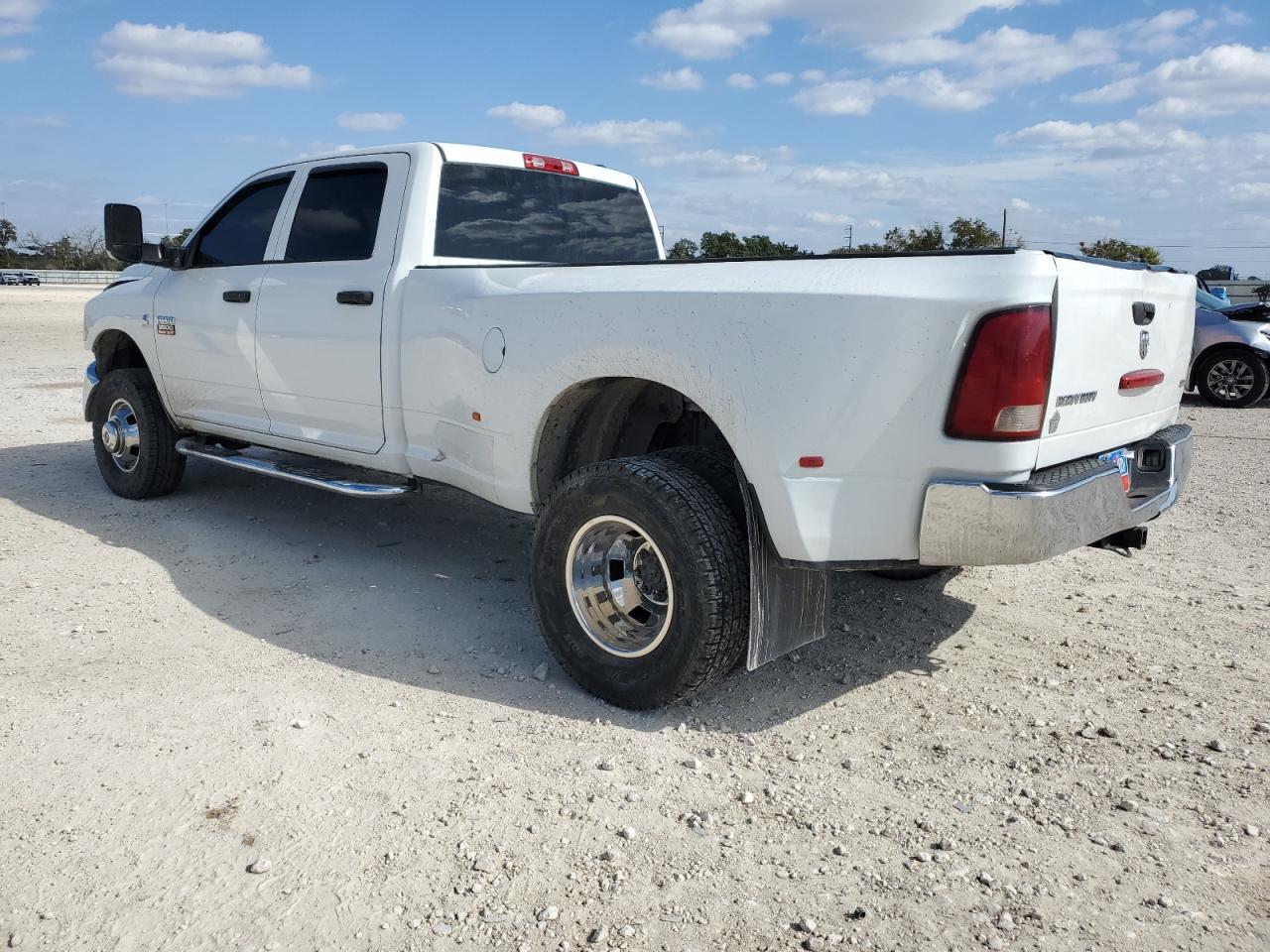 2012 Dodge RAM - Image 3