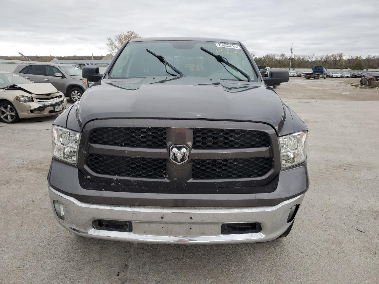 2016 RAM 1500 - Image 5