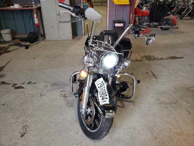  HARLEY-DAVIDSON FL 2018 Чорний