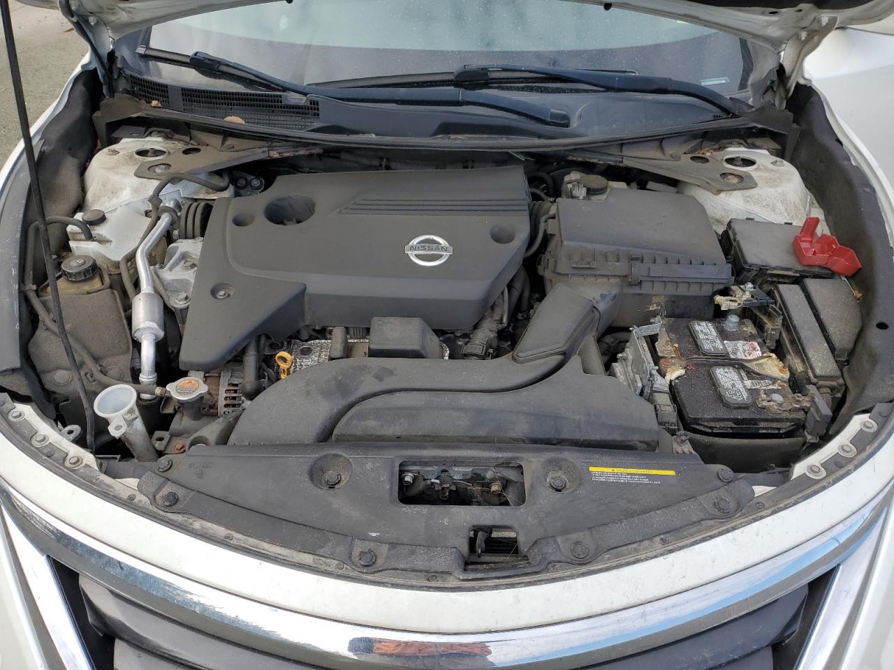 2015 Nissan Altima - Image 12
