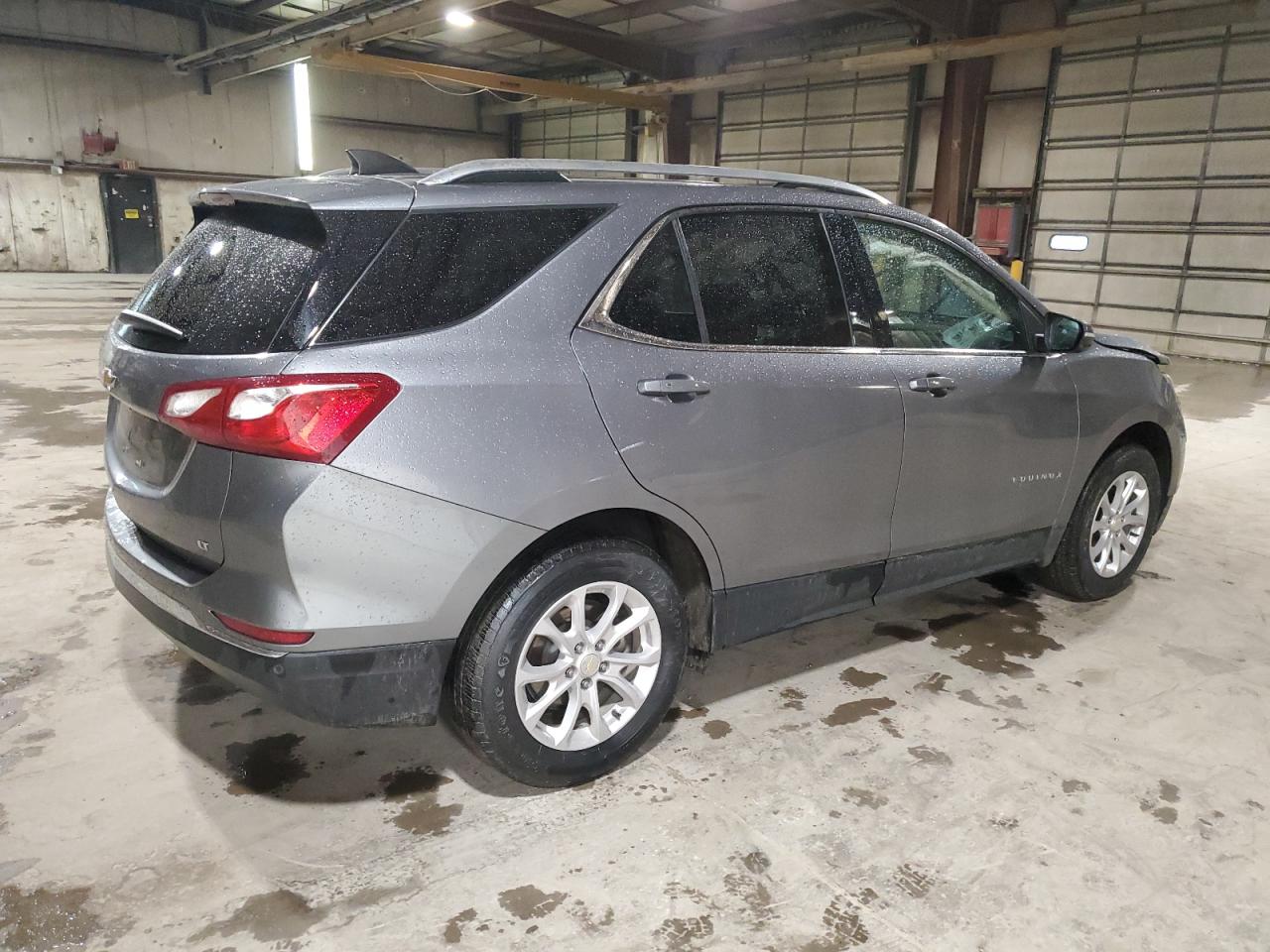 2019 Chevrolet Equinox - Image 3