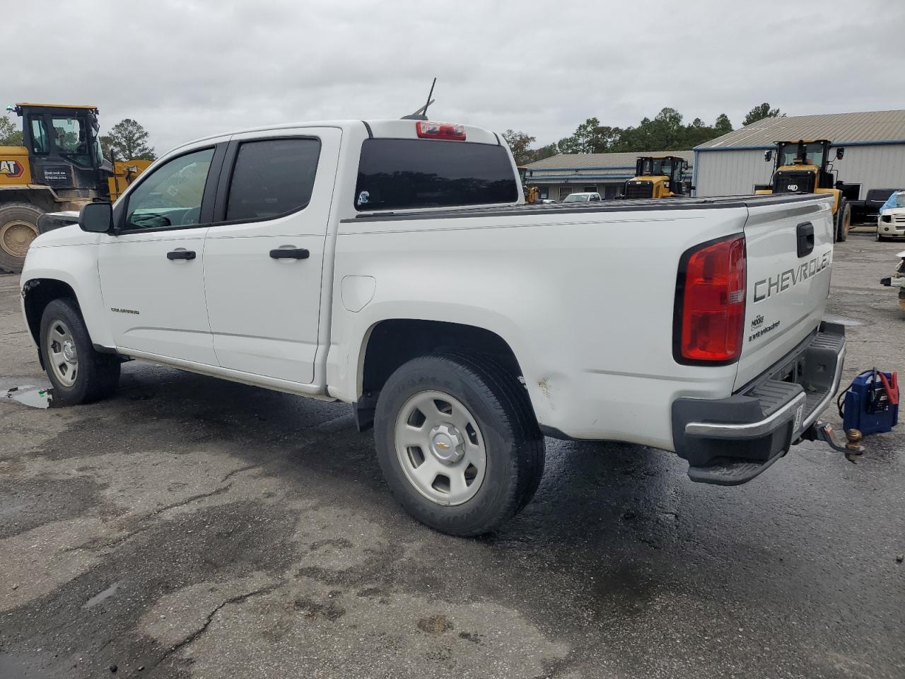 VIN 1GCGSBEA3M1102320 2021 CHEVROLET COLORADO no.2