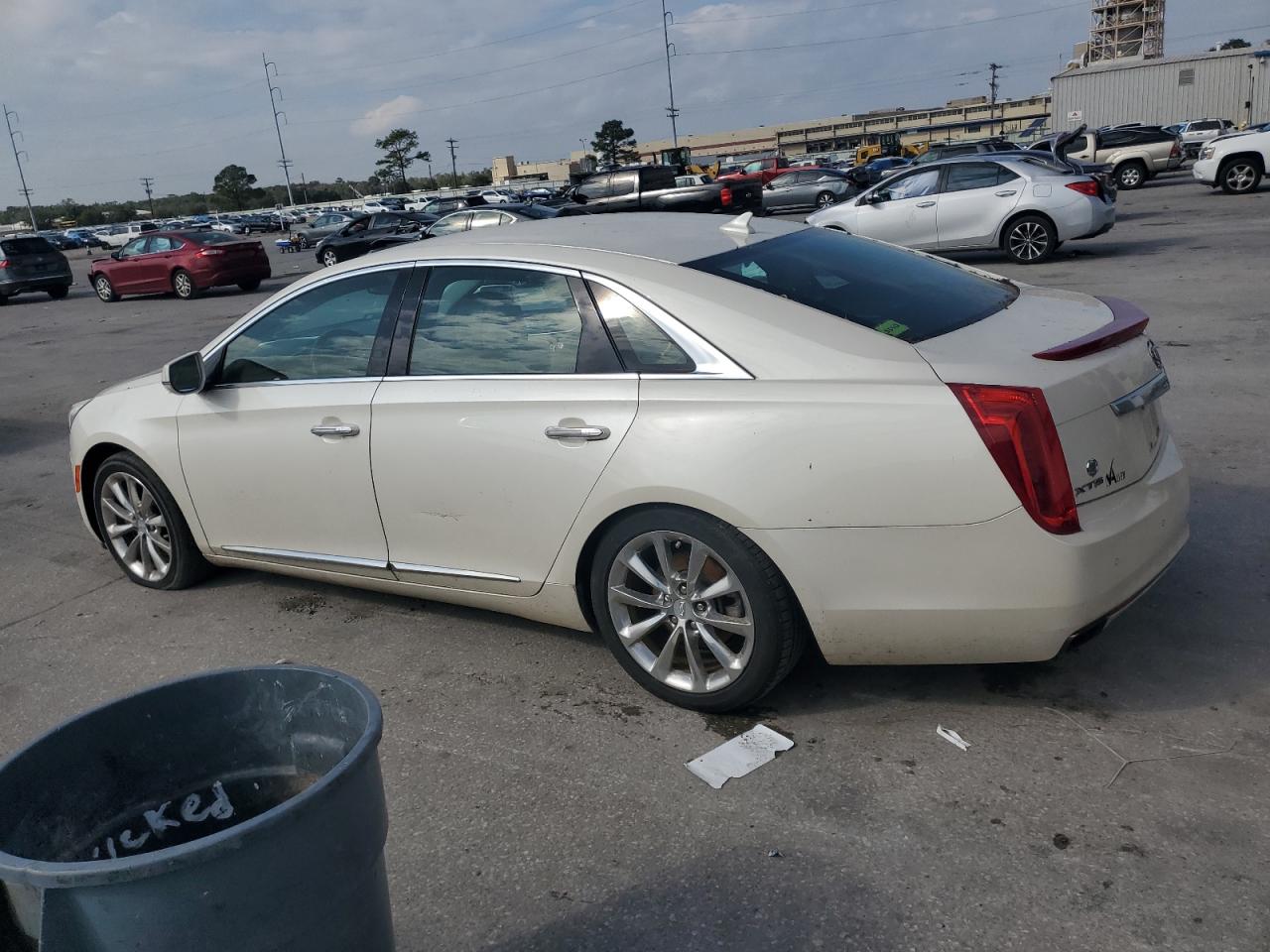 VIN 2G61P5S37D9219105 2013 CADILLAC XTS no.2