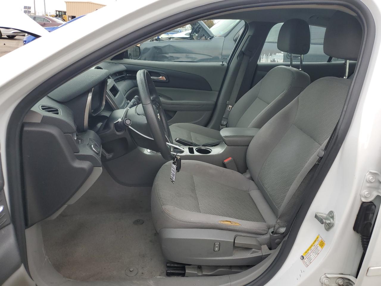 2015 Chevrolet Malibu - Image 7
