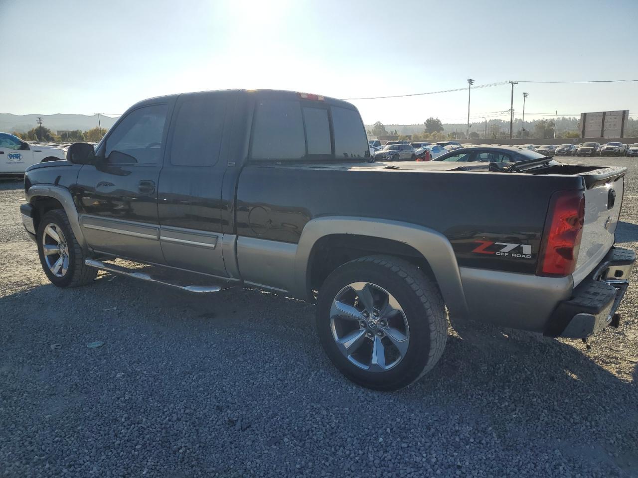 2003 Chevrolet Silverado - Image 2