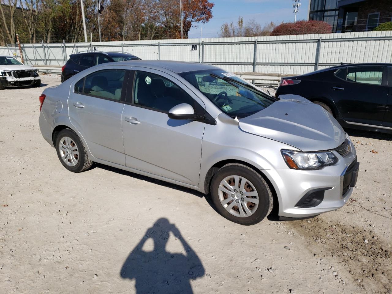 2017 Chevrolet Sonic - Image 4