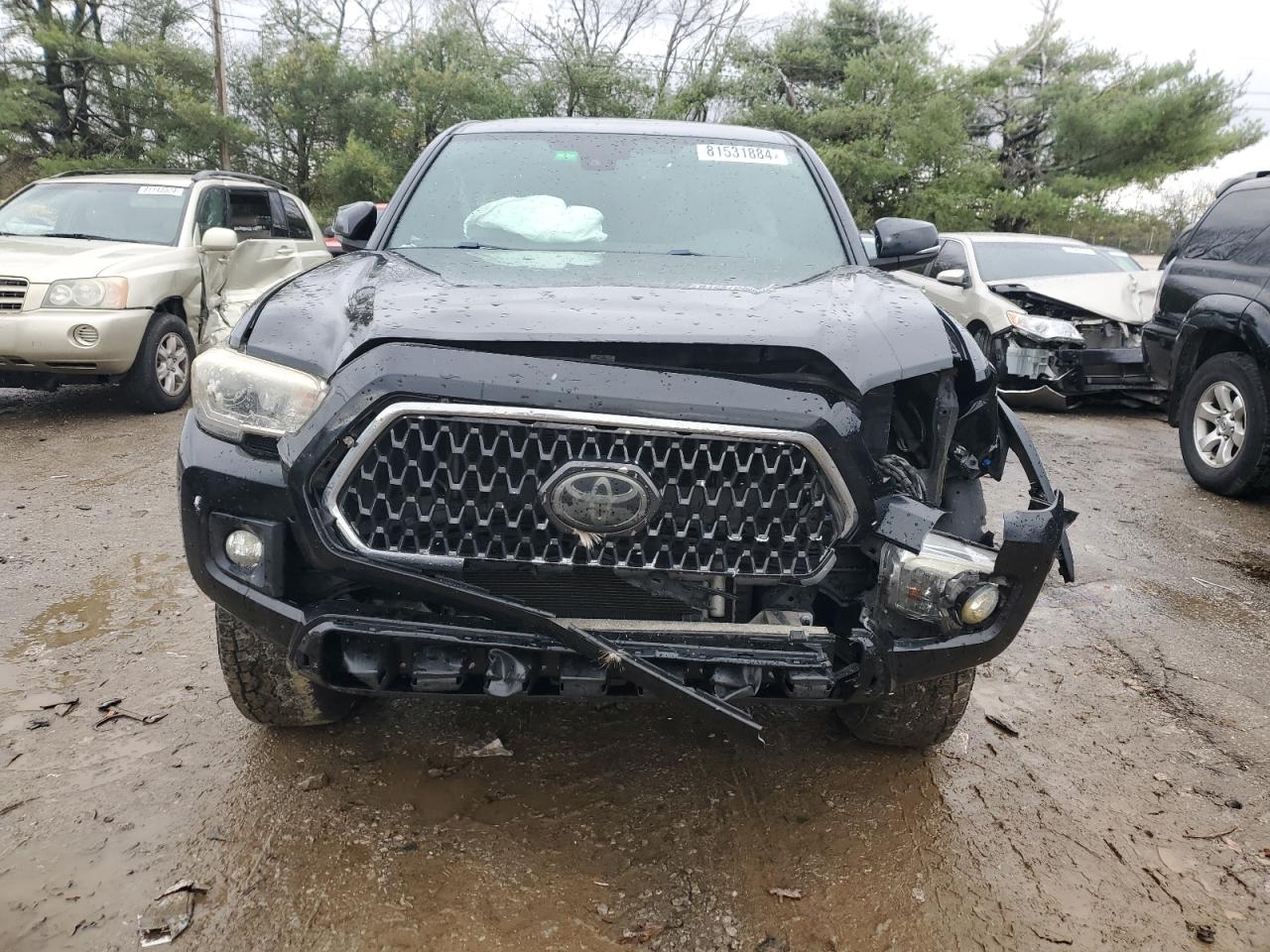 2018 Toyota Tacoma - Image 5